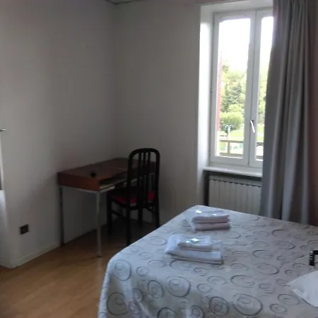 Hotel Le Clos Fleuri 2*