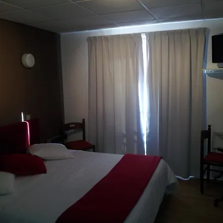 Le Clos Fleuri Hotel Bourg-de-Thizy